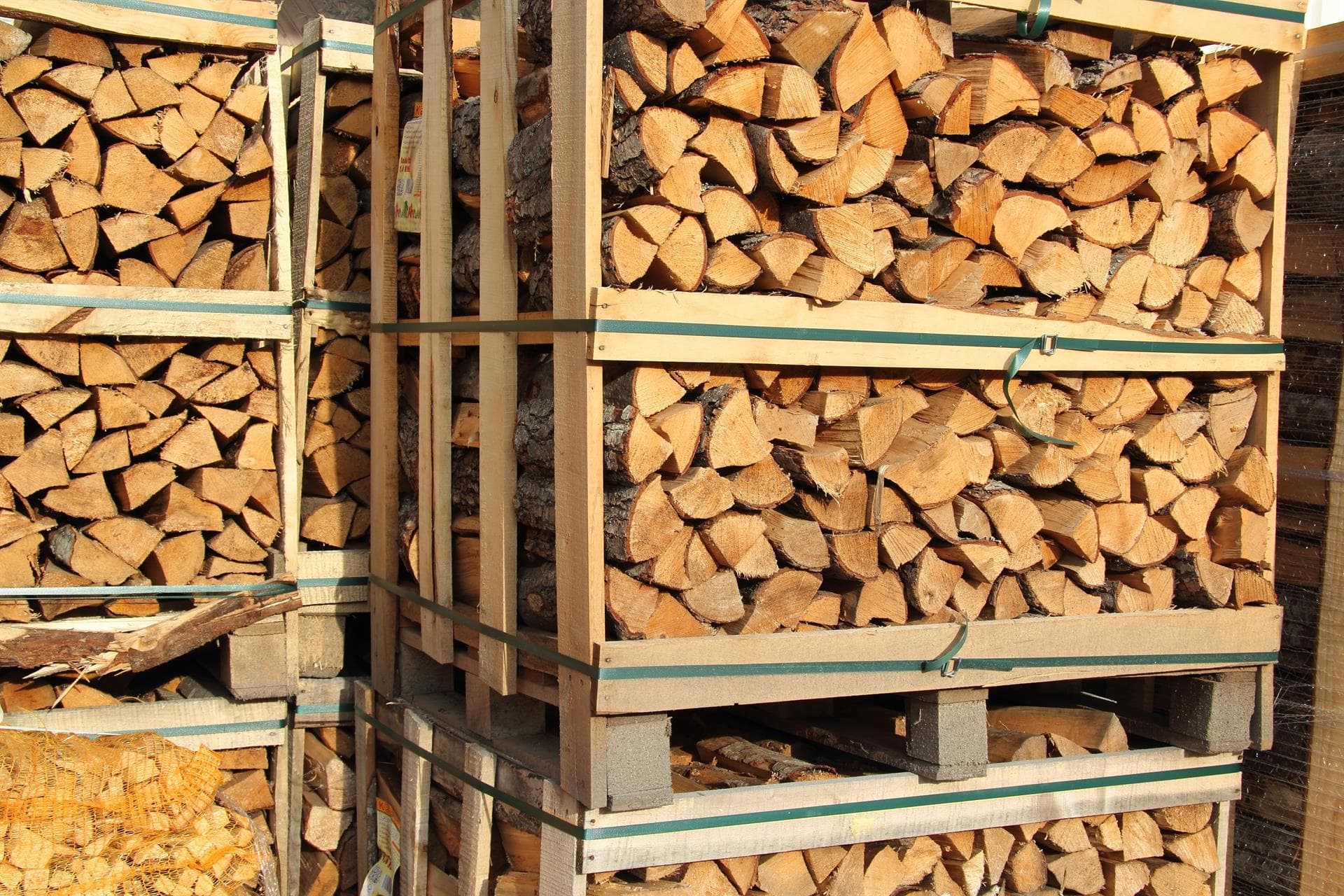 Gran variedad de maderas calefactoras